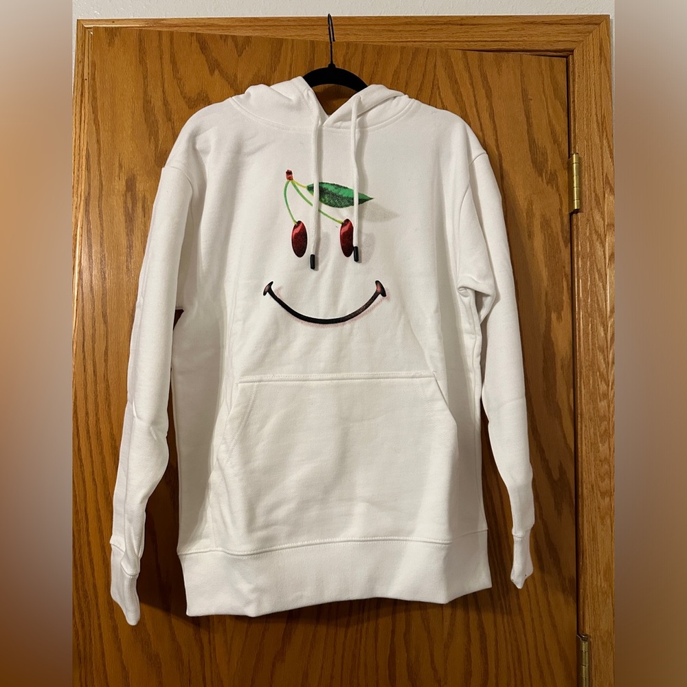 Market Smiley Hoodie - NWOT - Size M